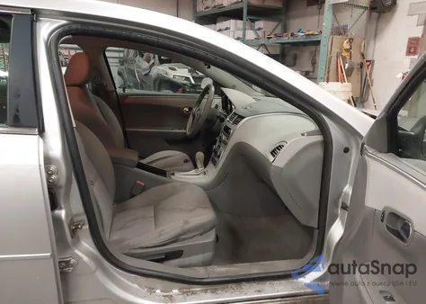 2010 Chevrolet Malibu Ls from USA, damaged, VIN 1G1ZB5EB5A4105158